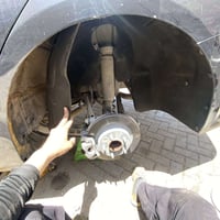 من داخل محلات لؤي العربي 🛠️ تتوفر جميع قطع الغيار الخاصه بسيارتك ( GMC...