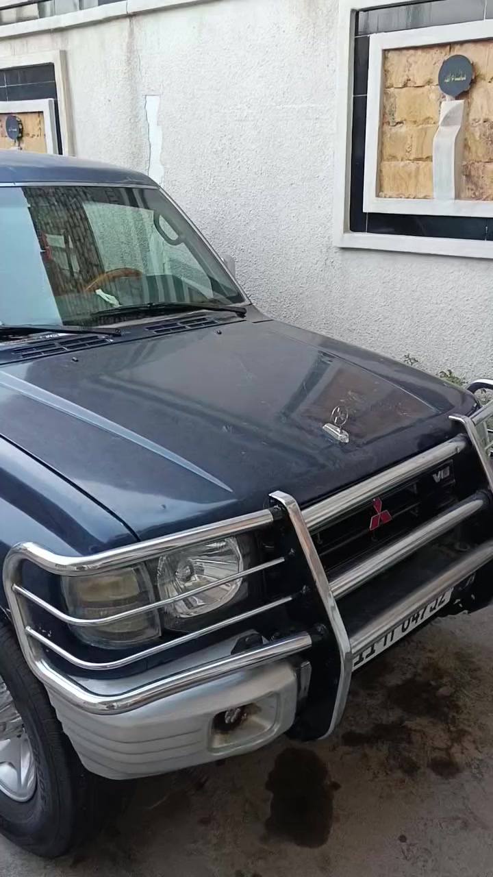 السلام عليكم باجيرو للبيع موديل
٩٩ رقم بغداد نكليزي محرك بلادي بانزين سياره مكفوله كل نقص مابيهة تبريد شغال عنوان بغداد مدينة الصدر رقم *********** سعر ٦٥ وبيهة مجال قليل
