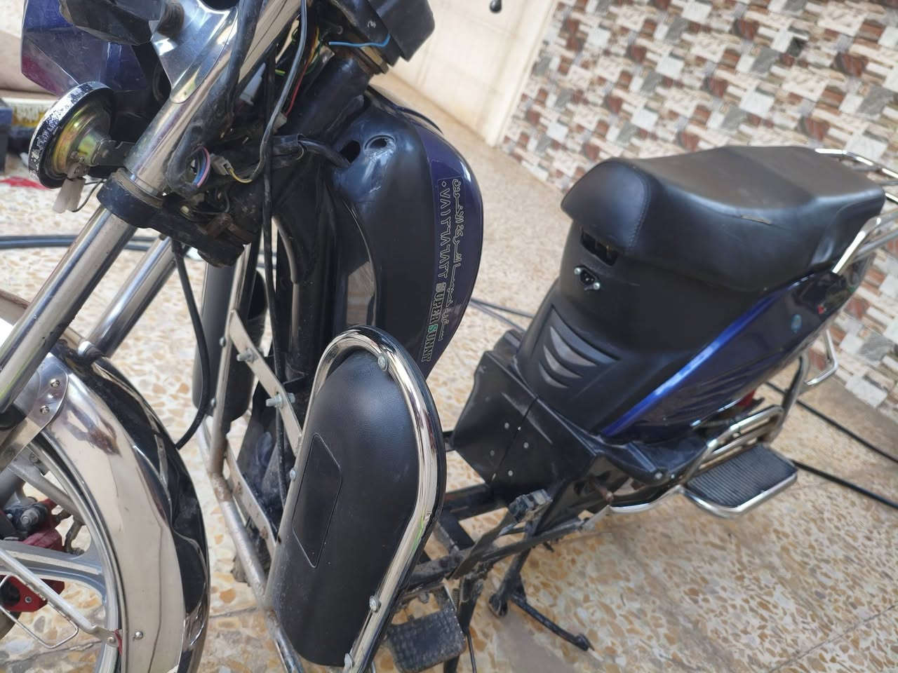 📢 إعــلان بيــع 📢
🛵 موطور هارلي فول نضافة

شركه الاخوين موديل 23 

✅ بصمات اثنين

✅ مانع سرقة بـ "بك"

✅ هورنات

✅ لايت

والبايدرات مالاته بعدهن بالنايلون

⚡ كلشي شغّال 100%

💊 ويا خَـر حبّاية

💰 السعر: 390 وبي مجال بسيط للشراي

📍 العنوان: الفلوجة

📞 للتواصل: ***********

ℹ️ البطاريات بحاله جيده 

#ادمن وافق
