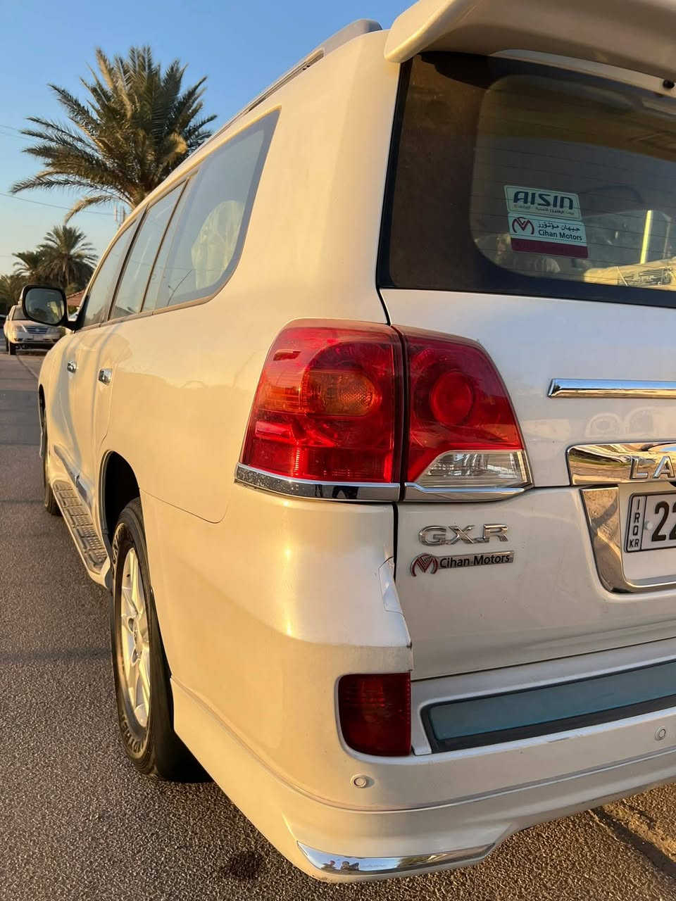 سلام عليكم ورحمة اللّٰه للبيع لاندكروزر 2015 سيارة بحاله الوكالة ماشيه 75الف حقيقي رقم اربيل الجديد سيارة كفاله عامه من كلشي سيارة فول مواصفات شركة SAS سيارة جديده بكل معنى الكلمه السعر
25الف دولار او بي مجال الله شاهد كلش مستعجل على بيعتها  الاستفسار ***********
