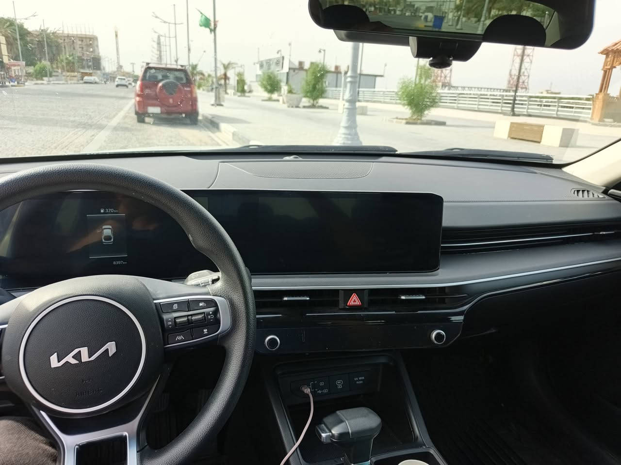 للبيع Kia K5 موديل 2025 زيرو
محرك 2500 وارد أمريكي 
السياره زيرو ماشيه 4 ميل قابل للزياده فوول عدا البانوراما
السيارة رقم شهداء ووكالة عامة باسم المشتري مباشرة ✅
استعمال خفيف جداً ونظافة فول،  الضربه موضحه بالصور بدون تبديل اي قطعه 
السعر: 210$ قابل للتفاوض للاتصال ‏‪***********‬‏
المكان :ذي قار
