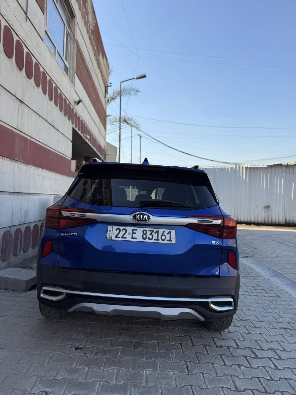 السلام عليكم
كيا سيلتوس 2021 

عداد المسافه 35 k

فتحة سقف 

داخل جلد 

لون بيجي 

كشن كهرباء 

اشاير مري 

تشغيل عن بعد 

رادارات 

محرك 2000 دوش المرغوب 

السيارة جاهزة بيهة ملاحضات كلش بصيطة 

السيارة مال بيت مو مال بياع شراي 

رقم اربيل شركة تحويل او وكالة معندي مشكلة 

الحادث موضح بالصور كلش بسيط 

مكفولة كير مكينة دواخل 

السعر 160 $ وبيهة مجال 

مكاني بغداد الغدير 

***********
