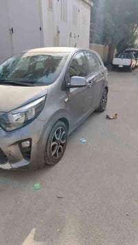 كيا بيكانتو موديل 23 سياره بدون رقم ماشيه 34 وارد كوري معروفه مواصفاته...