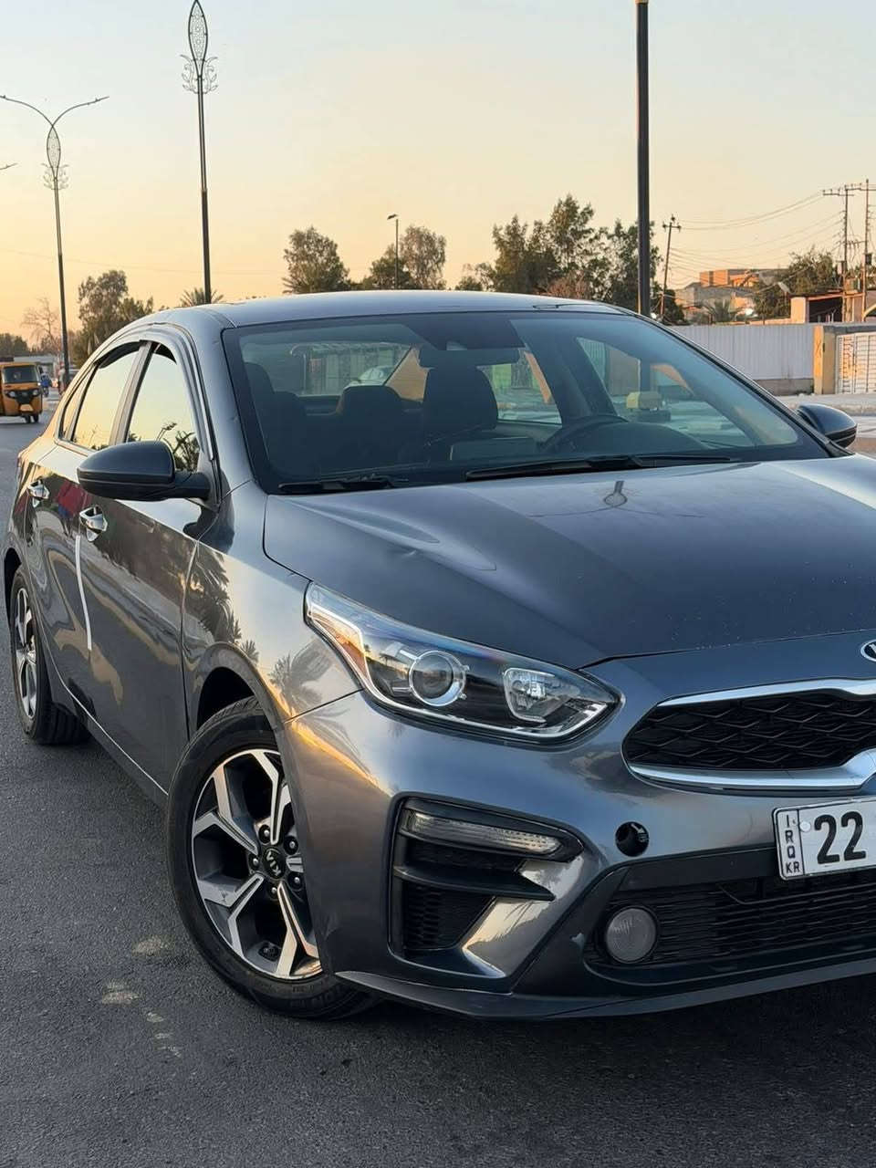 سلام عليكم فورتي 20 وارد أمريكي  ضرر تخريب 
كير ومكينة بشرط كفالة  السيارة بيهة  بس جاملغ الخلفي  بي تعمير خفيف صبغ 4قطع
ابيع حزام احسن الغود شواصي تكم كفالة بجم كبس
السعر 110بيهة مجال  *********** 
العنوان بغداد
