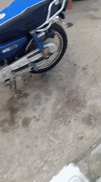 البيع  درجة  تيكر موديل 20وراق  كفله عامه السعر 350وبيه مجال  بيع مستع...