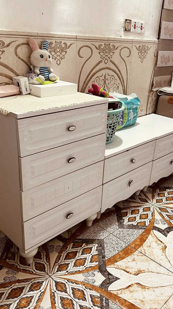 غرفه تركية كانتري ٩ قطع نضيفه مابيها ضرر سعر ٦٥٠ 
سرير طفل جديد مابي كل ضرر سعر ٦٥
مكاني نجف حي الوفاء


**إذا كنت صاحب هذا الإعلان وتريد حذفه لأي سبب، رجاءا أرسل رسالة إلى الدعم الفني**