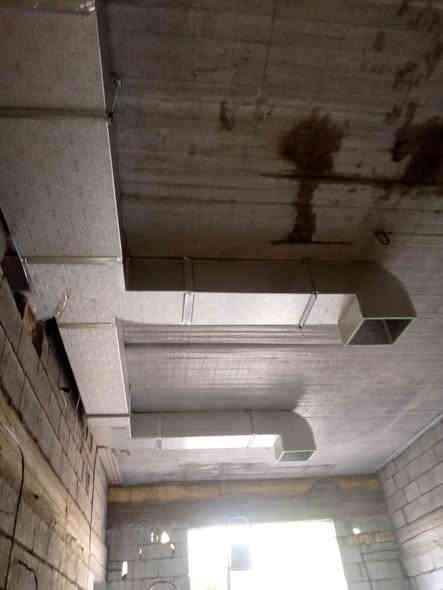 بسم الله الرحمن الرحيم 
  جزء من عملنا 
* فوم اماراتي عازل 100٪
   ومقاوم للحرارة والرطوبة والحرائق 
* وحديد مجلفن غني بالزنك ومقاوم للصدأ 
   للتواصل على الرقم ***********

#دكت #مبردات #تبريد #مركزي #صحراوي #جلولاء #ديالى  #سعدية #خانقين
