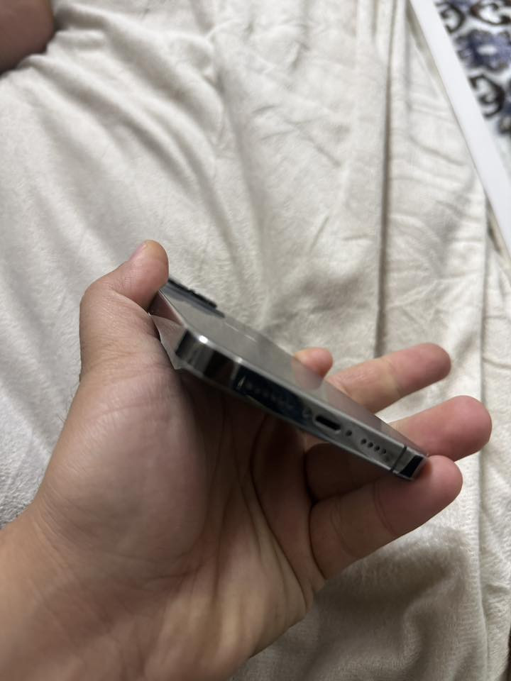 ايفون 14 برو ماكس
ذاكره 256 بطاريه 93
دبل سيم ZAA
فقط مبدل ضهر نضافه 90‎%‎ سِعرو 700 الف
***********
***********
