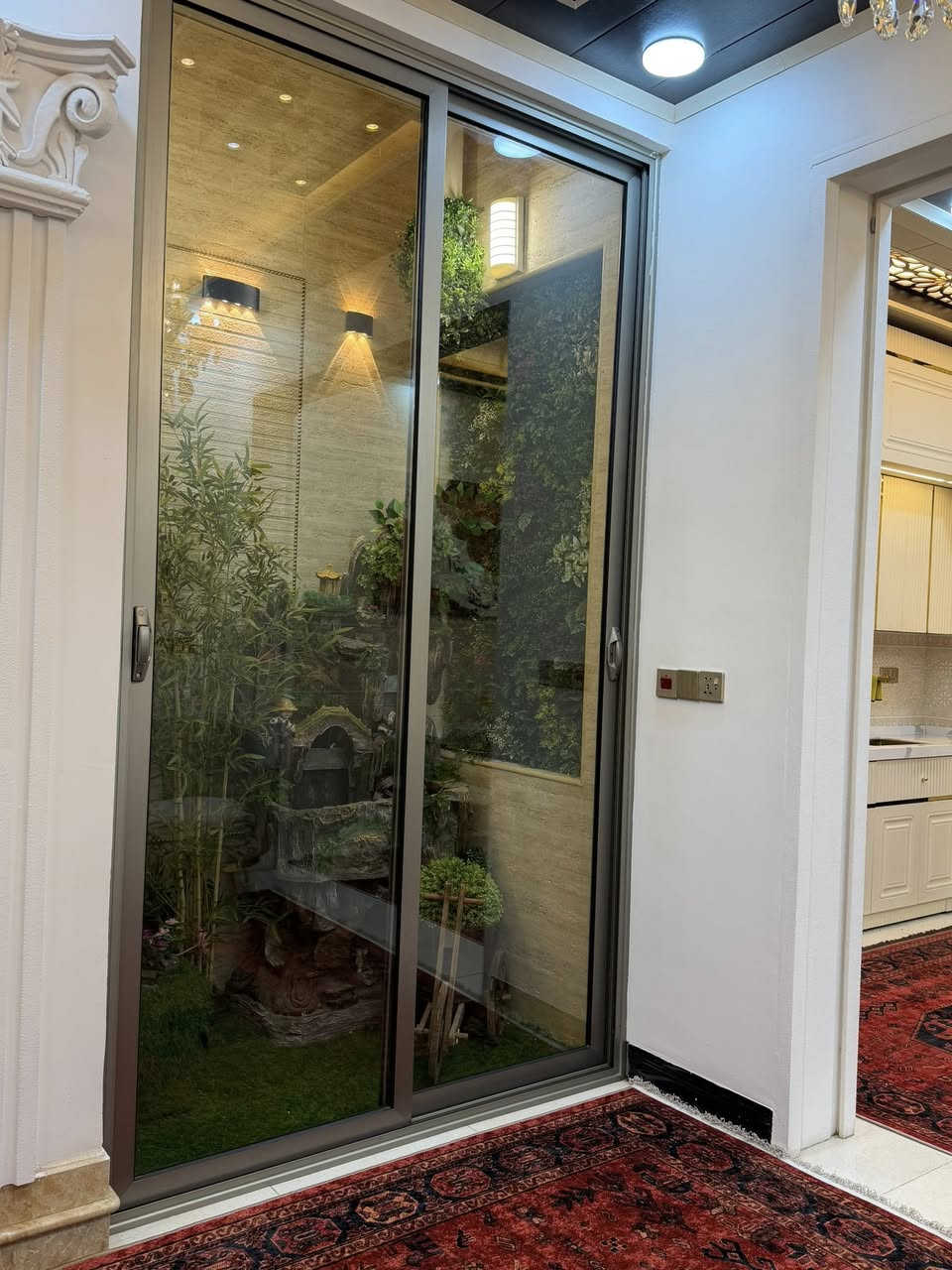 بيت للبيع 100 متر طابقين حي النداء شارع المجمعات خلف مول بغداد بسعر 120 الستفسار ع رقم ***********
