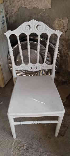 كراسي للبيع العدد 150 كرسي بغداد حي الامين بنواب الاتصال على الرقم *********** اوبيه وتساب
