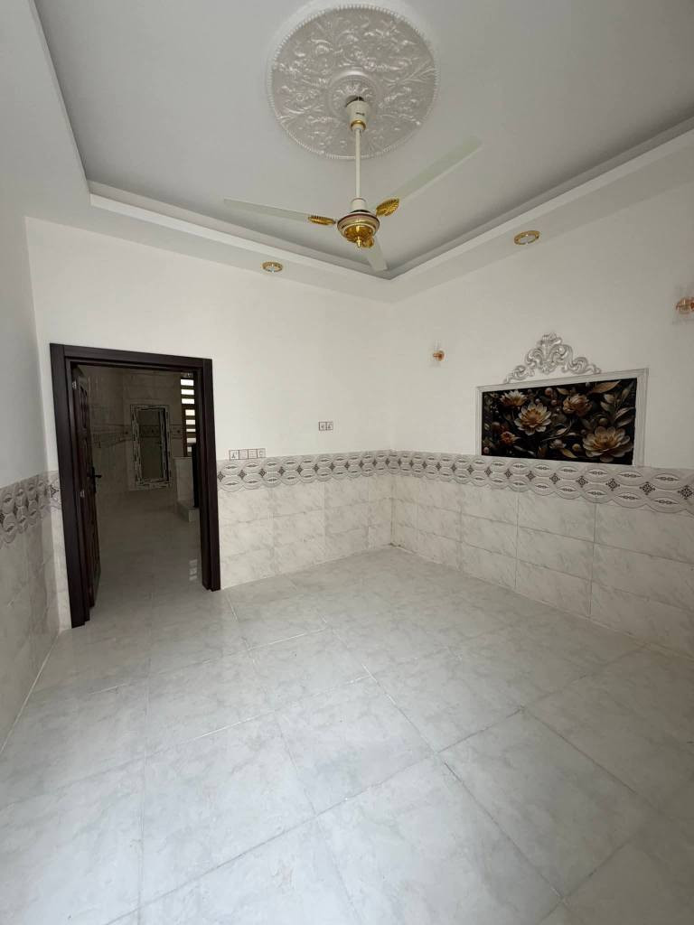 سلام عليكم بيتين للبيع مساحة البيت الواحد 55 متر طابق ونص بناء طابوق العنوان كربلاء خلف مستشفى ابو مهدي المهندس ملحق سومر
حولي مستشفئ الكفيل خلف مدينه الألعاب ضوء القمر

طابو زراعي سند ٢٥ كامل خدمات ماء مجاري كهرباء وتبليط تحويل بسمك وقرار محكمه

التفاصيل البيت الاتصال على الرقم 

الاستفسار
***********
*********** كربلاء, العراق
