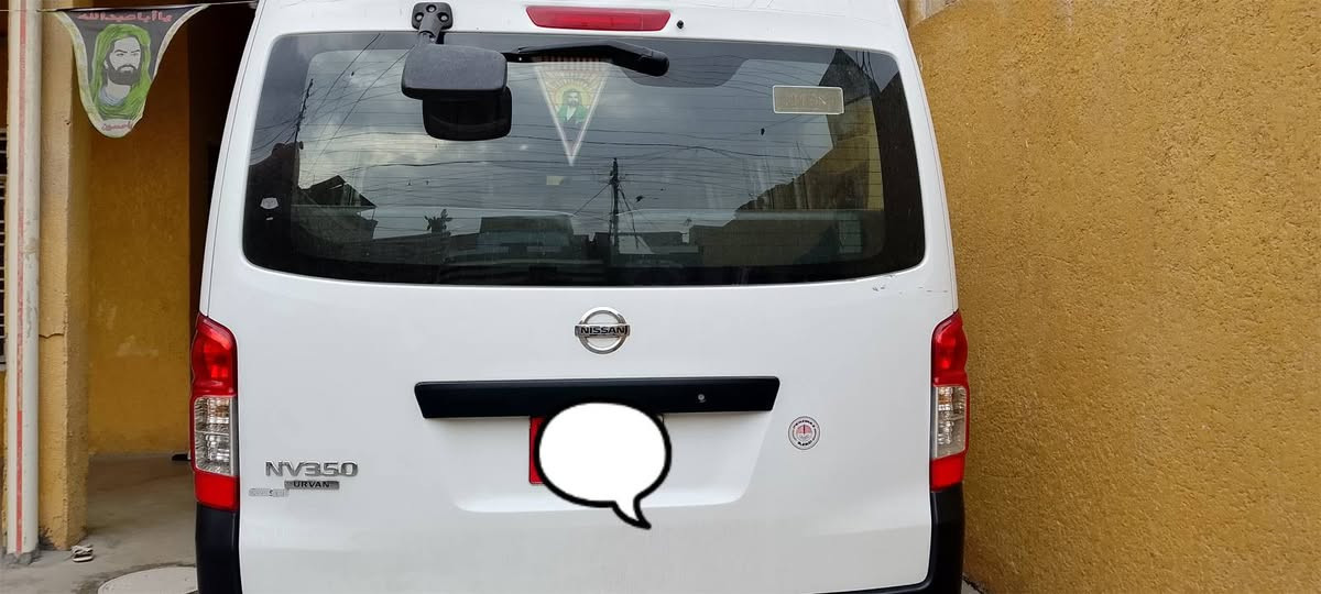 السلام عليكم نيسان يورفان 2014 كفاله عامة ماعدى الباب بي صبغ شبر السعر 195 وبيه مجال 
رقم الهاتف 
(*********** )
