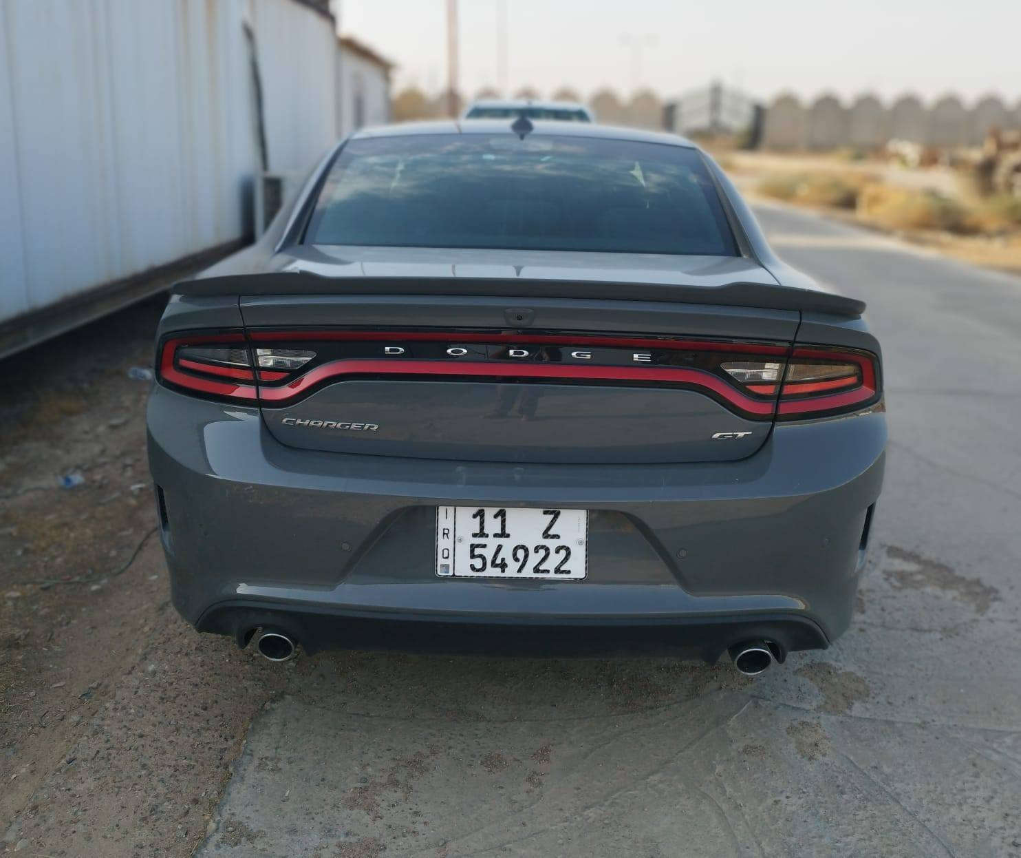 السلام عليكم
للبيع دوج چارجر 2023 GT اخر اصدار 

اللون اسمنتي مميز

العداد 55 الف مايل وجانت ماشية 46 بأمريكا

الضرر كما موضح بالصور والسونار حافة البنيد فقط معدل ومصبوغة بدون داخل اخت الكلين وبدون ايرباك

رقم بغداد انكليزي 

محرك 6 سلندر 3.600

مواصفات GT معروفة

انظمة قيادة Super track pack , sport

بصمة تشغيل عن بعد وابواب، كشن السائق كهرباء، شاشة كبيره تدعم نظام ابل كار بلي، كاميرا دواره، تبريد قطعتين، حساسات خلفية، كروز سرعه، تحكمات ستيرن

لايت زنون بلادي من الشركة

السعر 28300$ 

عنوان بغداد السيدية

السيارة جديدة استخدام شخصي ومداريهة دهن اصلي وبنزين محسن وبيهة بصمتين وكتلوك الشركة وياهة

للتواصل ***********
