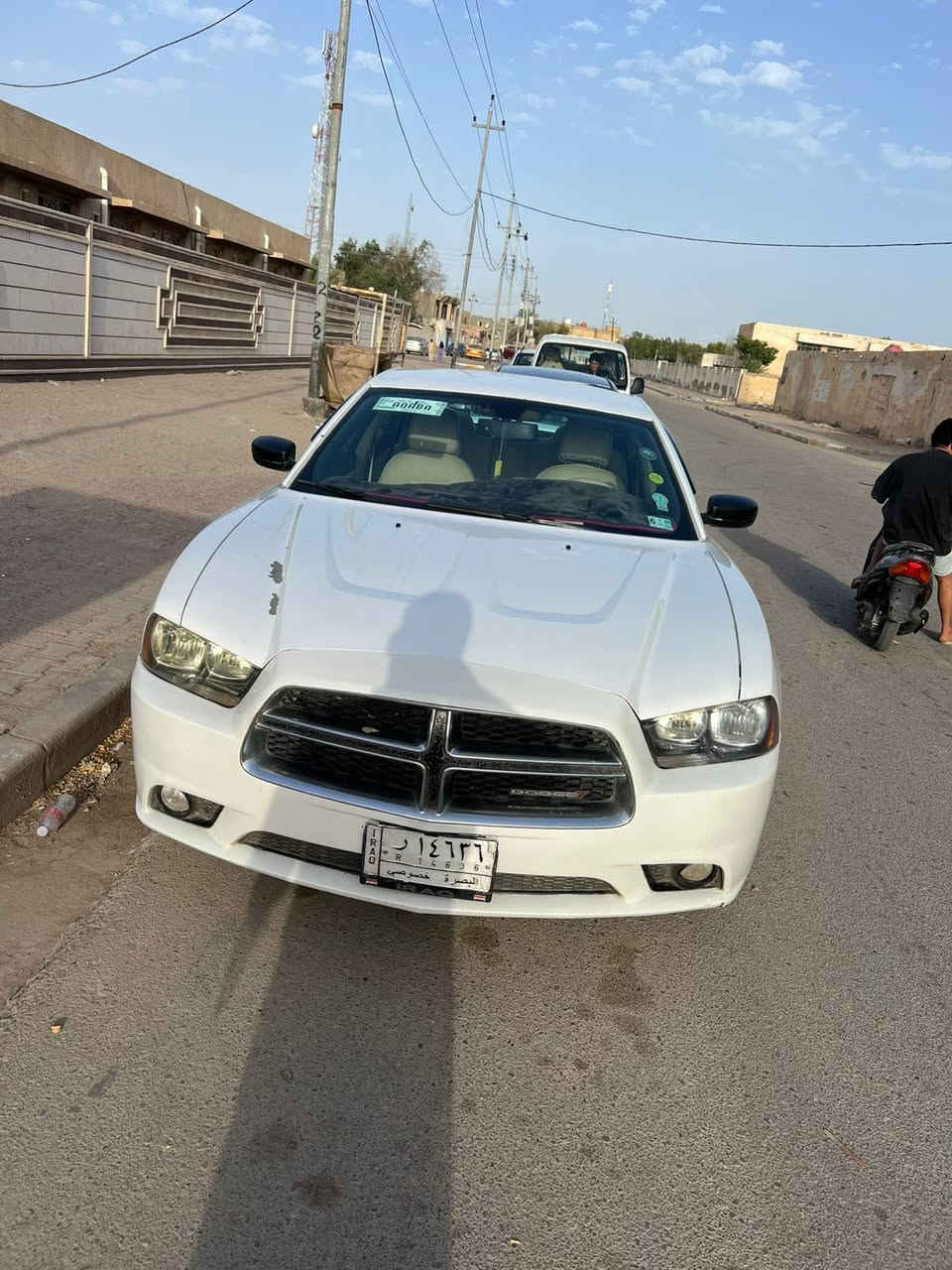 جارجر ٢٠١٤ خليجي مكفول كفاله عامه بيه شكم طخه خفيفه سياره خير من الله حداديه مكينه كير اكسن كله كفاله تبريد سياره جاهزه السعر ١٧٠ وبيه مجال بسيط  مكان السياره ميسان العماره /المشرح مكلف بالنشر الاتصال عل صاحب السياره ‭***********‬
