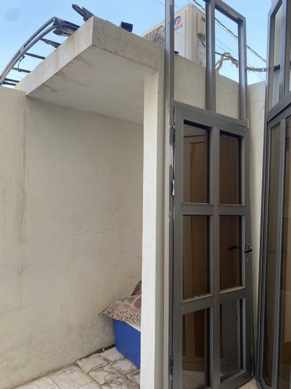 سلام عليكم أبواب اثنين للبيع كلش نظيفات مثل ماتشوفون كاملت هناوجام


**إذا كنت صاحب هذا الإعلان وتريد حذفه لأي سبب، رجاءا أرسل رسالة إلى الدعم الفني**