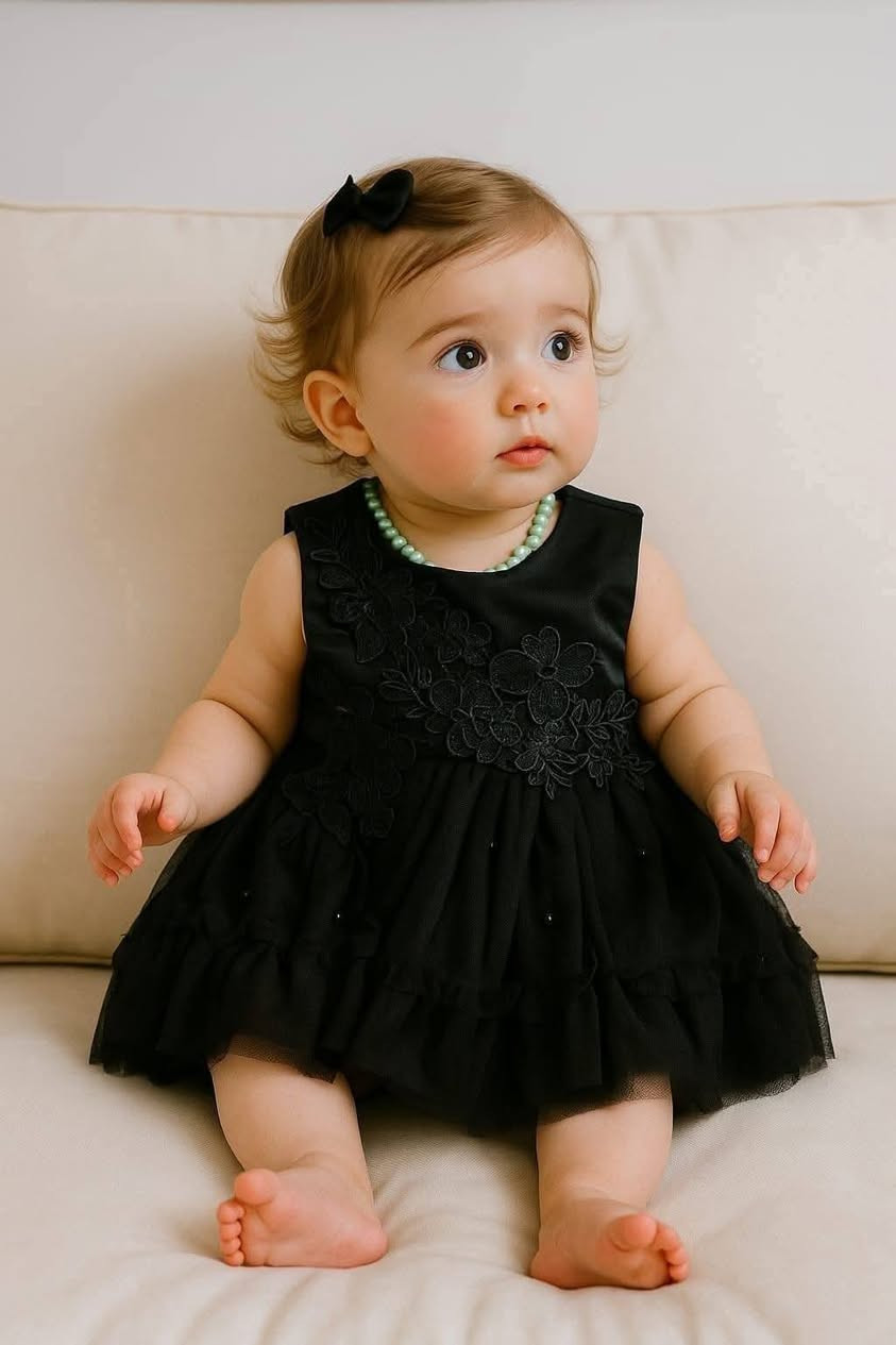 طفلچ أحلى بزي عاشوراء 🖤👶
الآن وفرنا لكم كمية محدودة من ملابس الأطفال الخاصة بشهر محرم الحرام بأشكال مميزة وجودة عالية وبـ أسعار تخفيضات نار🔥
خلي طفلك يشارك الأجواء بروح الحزن والولاء 💔

سارعي بالحجز قبل نفاد الكمية!


**إذا كنت صاحب هذا الإعلان وتريد حذفه لأي سبب، رجاءا أرسل رسالة إلى الدعم الفني**