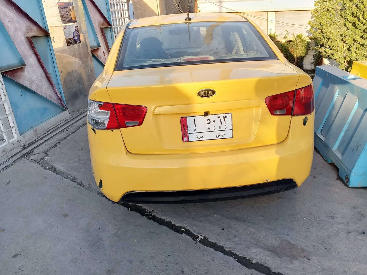 سلام عليكم فورتي امريكي موديل 10ضررهه جاملغ امامي بدون ما واصل لغدولاشاصي كير مكينه  حداديه خير من الله سعرهه 75وبيه مجال مكاني بغداد كاظميه هذا رقمي بي وتساب ***********
