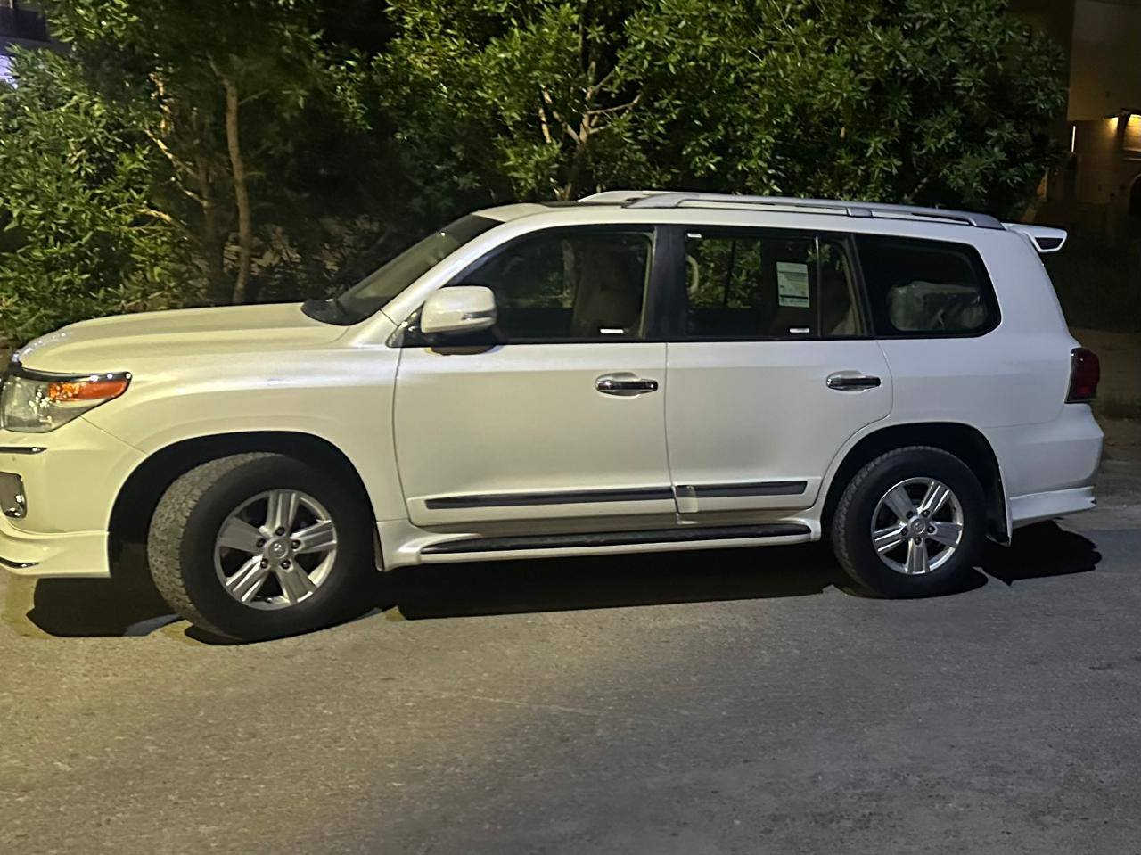 سياره فول مواصفات سياره بلادي لوك برغي ممفتوح مكفوله سياره جديده بمعنا للكلمه كله بلاد 
رقم بغداد جديد *********** بغداد, العراق
