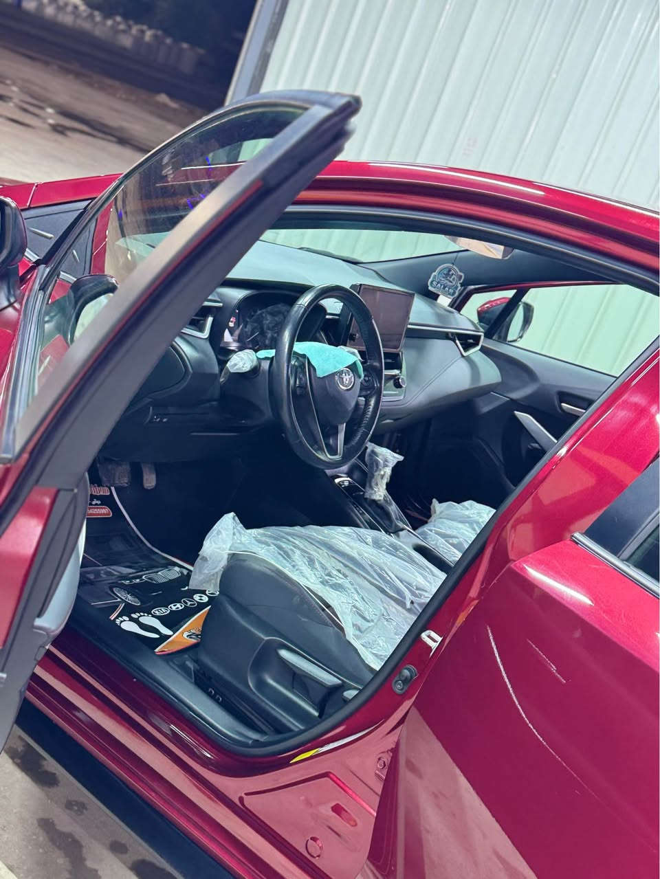 Toyota corolla
موديل 2024 
رقم اربيل باسمي 
قطعتين صبغ 
مكاني ديالى 
*********** بعقوبة, ديالى
