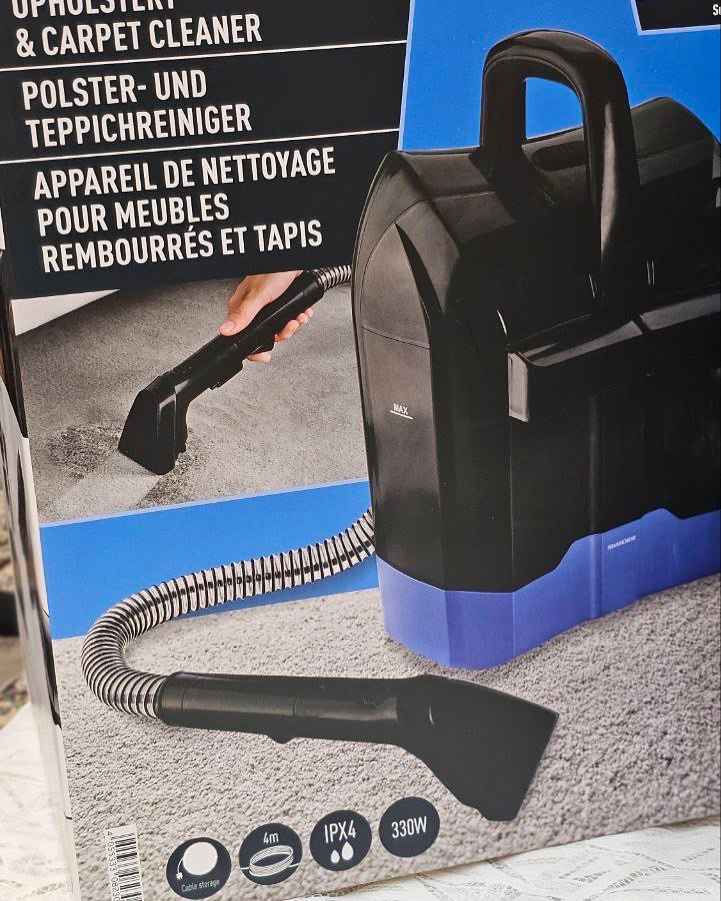 الف رحمه على روح امه وابو الي يعلقلي هذا باب رزقي الوحيد 
 جهاز تنظيف المفروشات والسجاد الموضعي من ماركة SilverCrest. 
المواصفات الرئيسية: 
الطاقة: 330 واط.
قوة الشفط: 9 كيلو باسكال.
طول السلك: 4 أمتار.
الاستخدام: مصمم لإزالة البقع العنيدة من السجاد، الكنب، ومقاعد السيارات.
يوجد خدمة توصيل لجميع المحافظات بغداد, العراق


**إذا كنت صاحب هذا الإعلان وتريد حذفه لأي سبب، رجاءا أرسل رسالة إلى الدعم الفني**