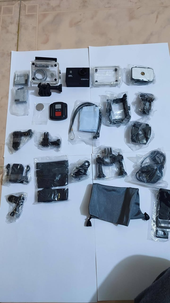 السلام عليكم
يتوفر عندي هاي الكاميرا هي والملحقات كما موضح بالصور 
بسعر 40 الف 
يتوفر توصيل


**إذا كنت صاحب هذا الإعلان وتريد حذفه لأي سبب، رجاءا أرسل رسالة إلى الدعم الفني**