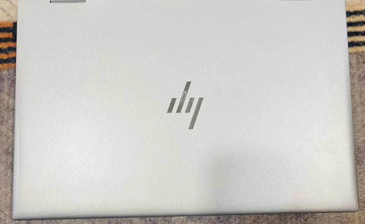 لابتوب hp الحديث للبيع بسعر مناسب
مواصفات بالصورة لابتوب ماماتعوب 
وحلو يشتغل  لمس سريع وكيبورد
 وقلاب 360 درجة  حتى ابباد يصير 
نضافة 99 ٪
مكاني نجف 

***********/ موجود واتساب
