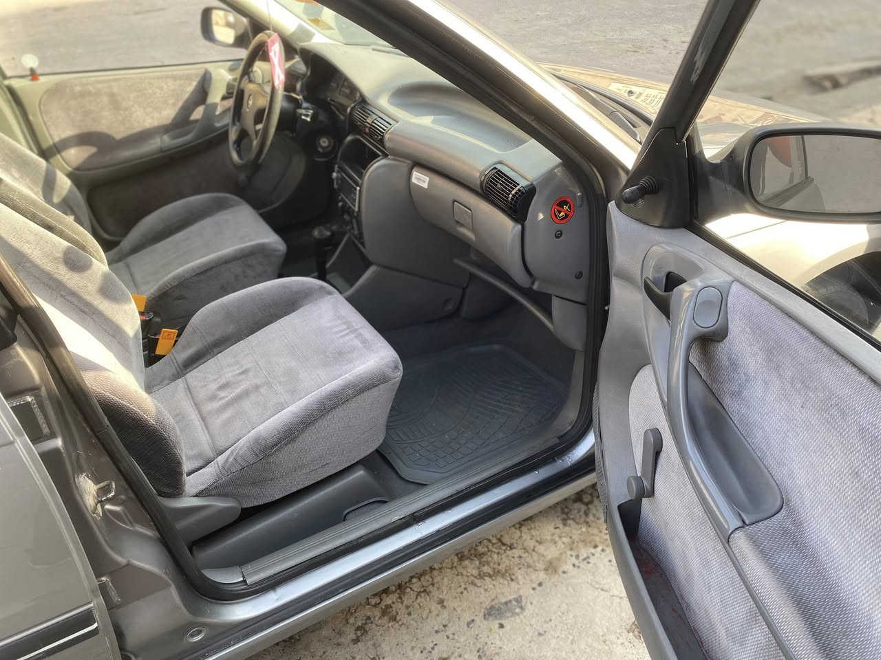 سلام عليكم
لبيع اوبل استرا وارد ياباني 
موديل 93
رقم بغداد اجنبي مشروع وطني شرعي بلموصل
كابون بانزين ماستر
كير توماتيك شرط
محرك حجم 20 شرط
تبريد.❄️ بي نقص ماشغال
بريك ABS+بور 
قفل مركزي ريموند 
اربع تكوات دبل رون 
شاشة اعطال
سستم سماعات مسجل جديد Bluetooth 
بدون ضرر دوائر مامصلح 
بخ  جماليه سقف مع جامرلغات خلفي  اثر تقحيل 
السعر (55) بي مجال بسيط استفسار اكثر اتصل ***********￼￼ ￼￼
