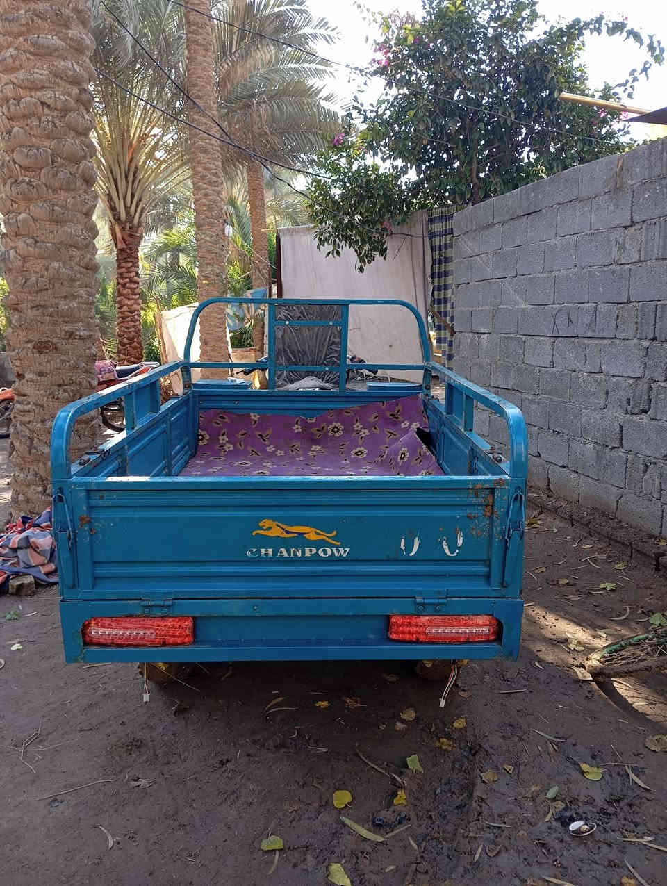 للبيع موديل 22 اوراق اصولي ركبه شاصي كفاله العنوان كربلاء الحسينيه الكنطره البيضاء  السعر مليون و900
***********
