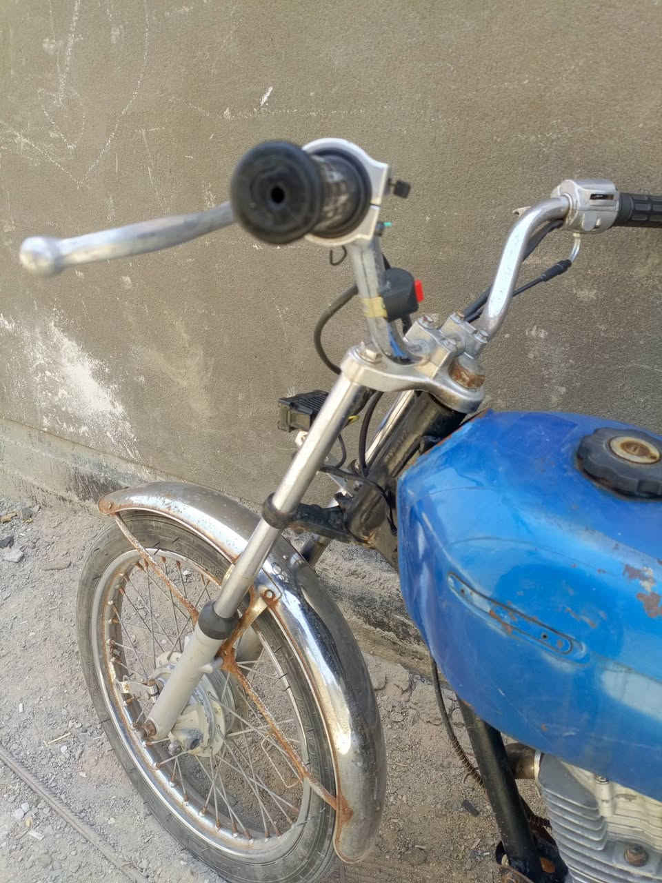 سلام عليكم دراجه للبيع ستفسار ***********
