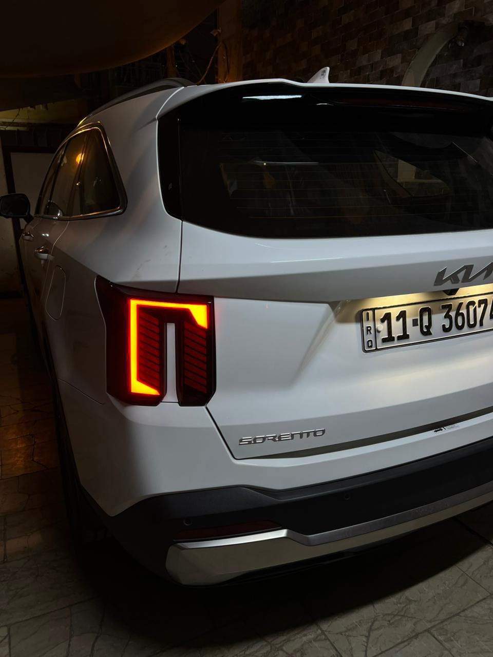 سورنتو 2024فول مواصفات 4x
رقم بغداد تحويل مباشر مكفوله 
ويل 19معروفه موصفات ال4x
***********
السعر350 وبيه مجال شي قليل
ماشيه 52الف حقيقي
