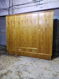 كنتور اربع ابواب صاج نظيف جدا سعر 225 يتوفر توصيل بكروة 07711419499