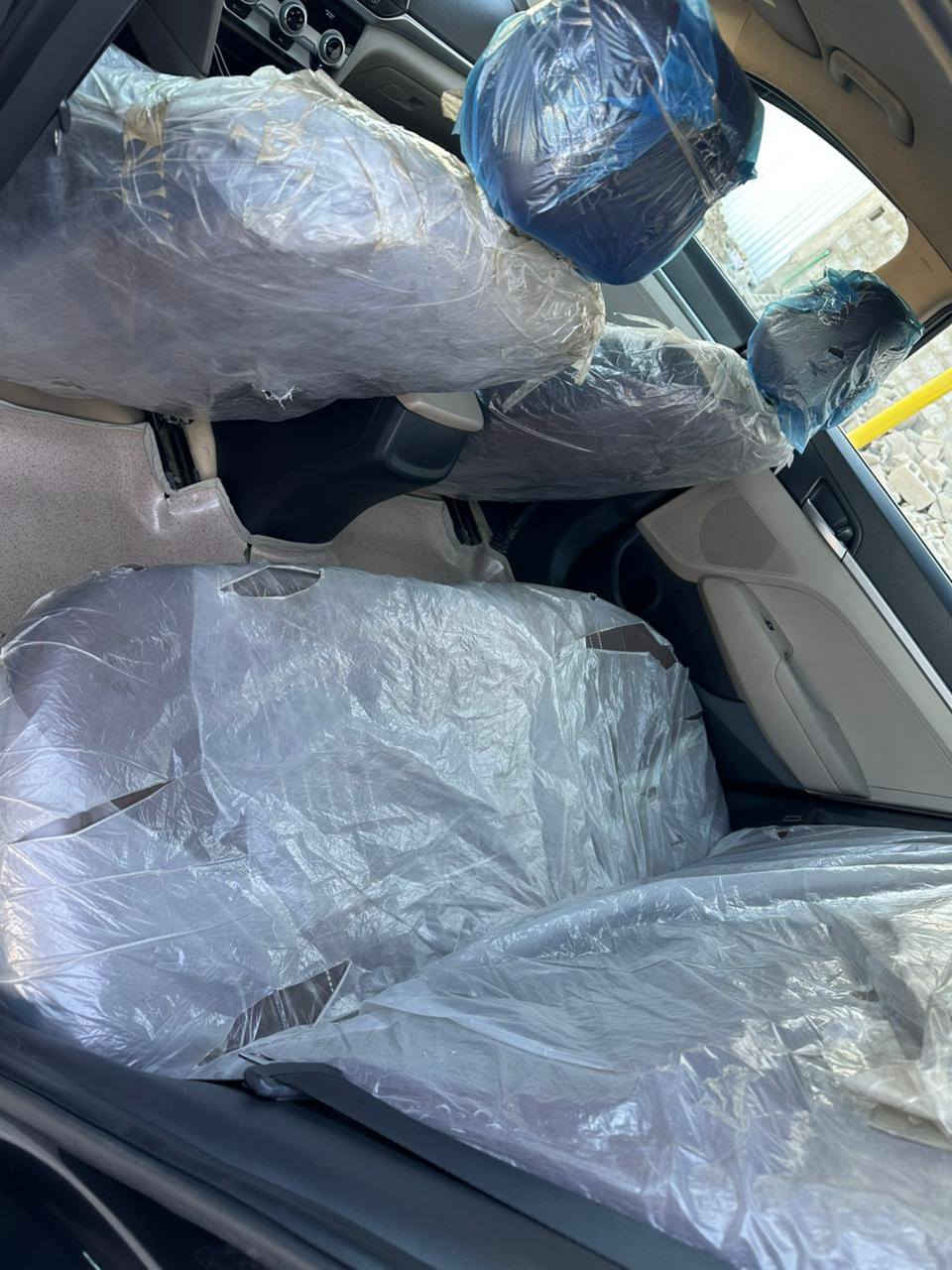 السلام عليكم النترا وارد امريكي موديل 2019 كير at المرغوب رقم بغداد بأسمي السياره نضيفه مناقصهه شي كير مكينه صافيه مامفتوحه كفاله بدون تنقيص ولاتبخير ماشيه 140 حقيقي ضررها جاملغ وبنيد بدون دواخل سياره بيها (((منضومه غاز وشغاله اي مشكله مابيها))) مكانها بغداد عويريج مقابيل مخابز باب الأغاا
***********
***********j
