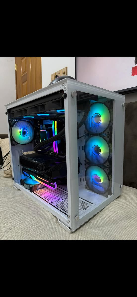 Pc قوي للبيع
I5 13400f
Matherbord asus b760 asus ddr5

corsair vengeance ddr5 ram 32gb (2x16gb) 6000mhz 
Power supply 850w fsp
Video card rx 7900xtx 24gb vram
Ssd m.2 1tb+ssd 1tb
تبريد Deepcool LE720 360mm ARGB
سعر 2مليون و100 مكان بغداد بلديات


**إذا كنت صاحب هذا الإعلان وتريد حذفه لأي سبب، رجاءا أرسل رسالة إلى الدعم الفني**