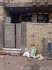 بيت للبيع  زراعي الحرية يم خياطة صنعاة 50 متر 3 طوابق طابق الأول كامل ...