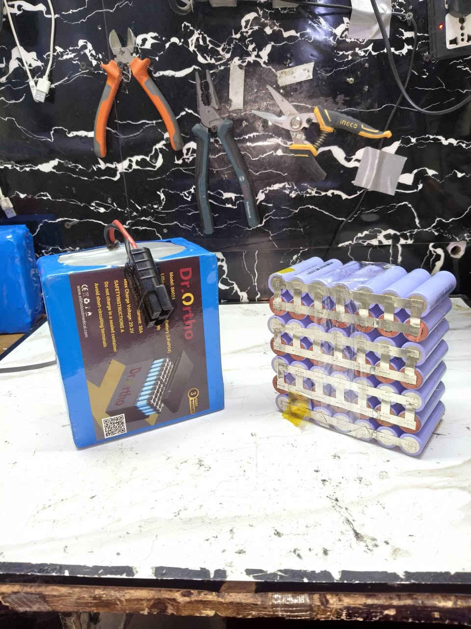 Experience unparalleled power and unmatched performance with Voltic's 29V 20Ah lithium-ion battery⚡ designed to take your experience to the next level!🚀
With a reliable 29-volt and 20-ampere-h...


**إذا كنت صاحب هذا الإعلان وتريد حذفه لأي سبب، رجاءا أرسل رسالة إلى الدعم الفني**