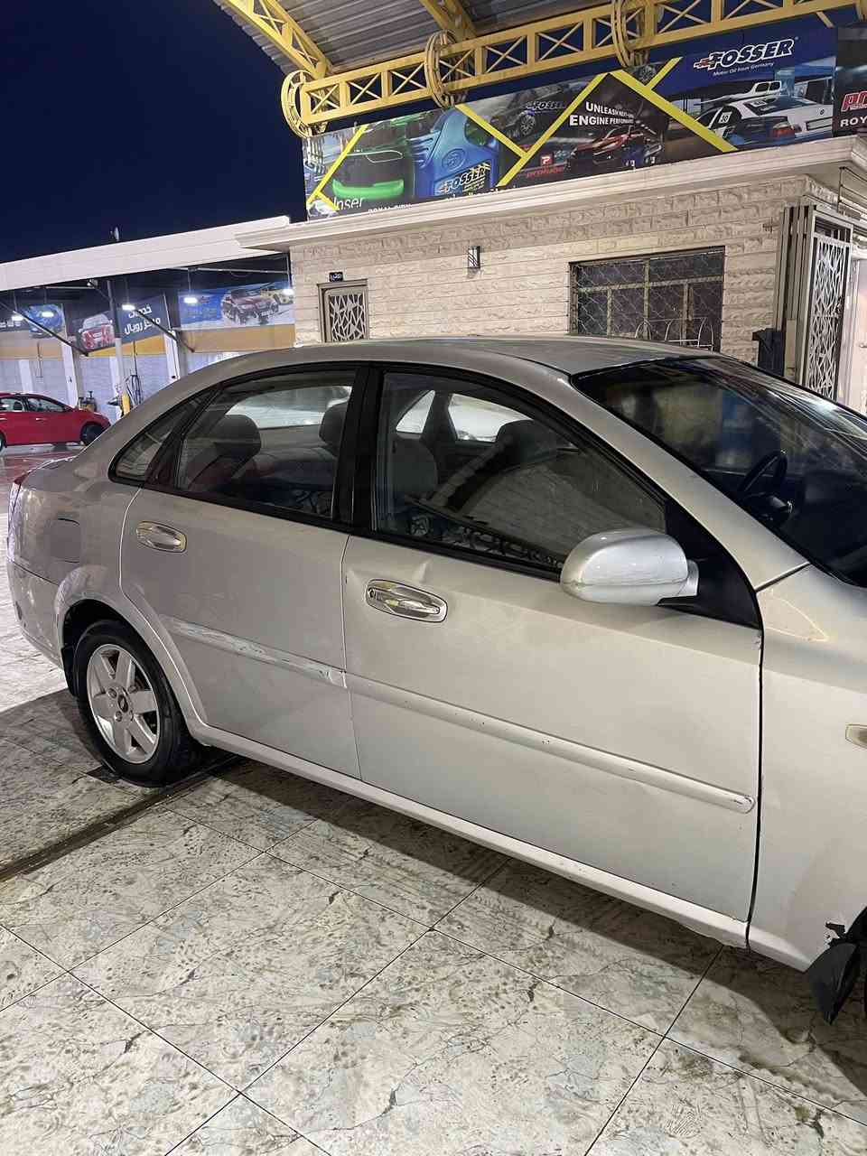 السلام عليكم 
سيارة اوبترا  2007 صبغ عام  اثر جراد 
رقم بغداد صاحبها بل الموصل مشروع وطني شرط التحويل بدون وكالة 
سنوية لي شهر 12 
محرك كير جديد على فحص 
شاشة تحكمات استيرن 
سيتم صوط 
كامرة خلفية 
قفل مركزي 
معمولة إدامة جديد 
 ادرم شفت تحتاج سيارة جاهزة وحلوة 
تبريد شغال بس كمبريسر بي صوت 
عليها غرامت ٣٠٠ الف تنزال من السعر 
السعر ٥٧ وبيها مجال بسيط 
رقم الموبيل ***********
