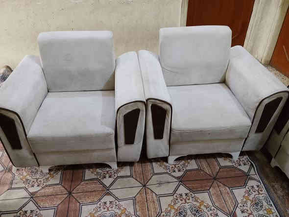 سلام عليكم يوجد تخم عشره مقاعد سعر خاص رقم ***********بي مجال
