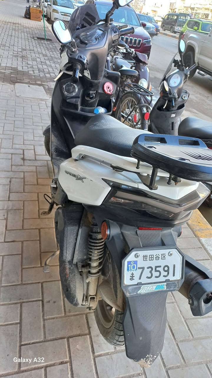 دراجه سكنس للبيع  لد ٢٠١٧ المكان حله للاتصال *********** باب الحسين سعر البيع ١.٥٠٠.٠٠٠
