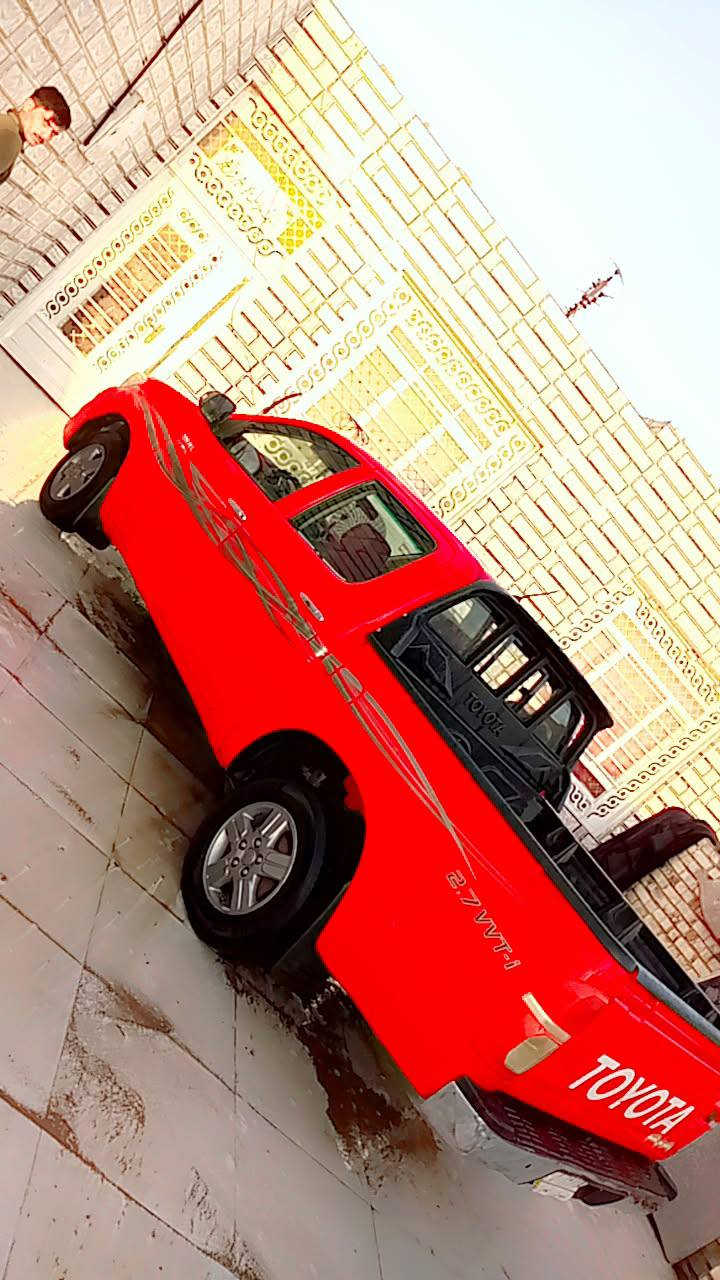 سلام عليكم ورحمة الله وبركاته
سياره تيوته حمره البيع مكفوله كفاله عامه سياره نضيفه من شاصي موديل 15وهاذ رقم ‏‪***********‬‏وانه بل خدمه 
ها مكلفه بنشر
