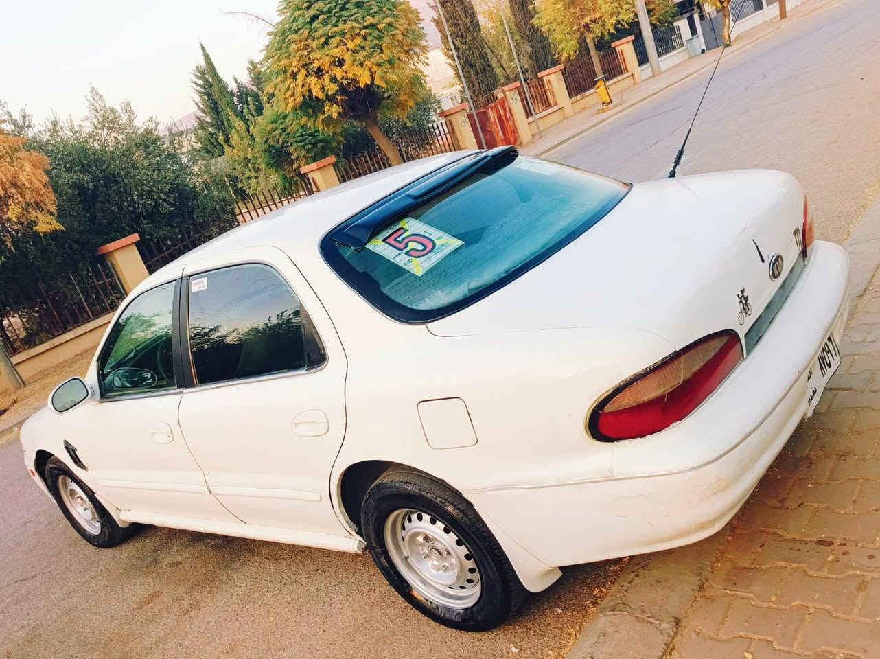 فرۆشتنی خێرا

کیای کریدۆس1996
گێڕتۆماتیک
تەبرید سارد و گەرم لەسەرسویچ
ئاڕم پلاسیک سلێمانی.بەشەرتی ( غرامە و  ئەوەلیات)
گێڕ مەکینە بەشەرتی 100فیتەر
کارەبای گشتی بەشەرت
 قفڵ مرکەزی کۆنتڕۆڵ چوارجام.تەبرید.لایت ئیشارەت گڵۆپی پێشودوای.ناوداشبوڵ گێچەکان،تەرجیل هۆڕن گشتی 
داشبوڵ کوشن بەرگی دەرگا گاعی لۆک 
بێ دەعمولێدراوی.گشت گیانی نمونەیە
تەقەوڕەقە.بەشەرتی چرکەوگڵاببڕەبەوشەرتە
  
چوارتایەی لۆک کراوەتەژێر 

نرخ 27 گڵا

***********
***********
