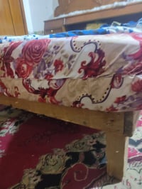 مرتبة سفنج • نضيف • قابل تفاوض