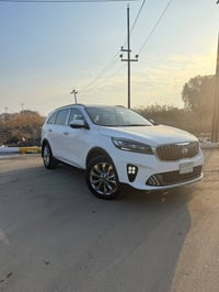 سورنتو ٢٠٢٠ • ماشي ١٣٠ الف • كفاله عامه