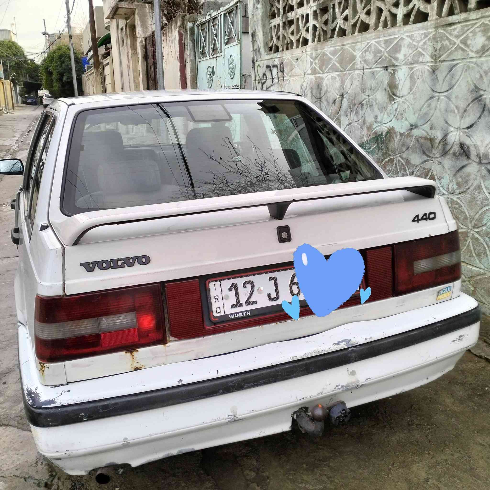 فالفو موديل 1993 وضع بلادي مابيها صبغ مكينه كير شرط 
السياره متعوب عليها مكفوله من كل شي 
مال جنيا والله 
  تبريد شرط

السياره ب اسمي 
 شرط التحويل
 السنويه  2026

 سنتر لوك ويل كب اصلي 
 جامات الامامي كهرب مرايات تحكم كهرب
السعر والتفاصل على 
الاتصال بالرقم 
***********
