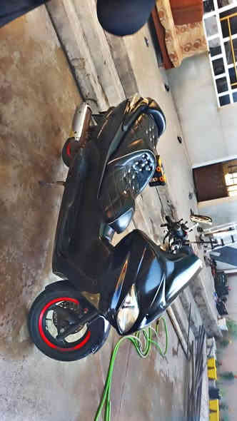 السلام عليكم اخوان فوزه 80 كرستال للبيع  دراجه قدام العين تخبل المكان الموصل جانب اليمن السعر 800  للاستفسار  ***********
