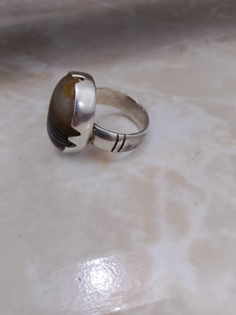 متاح 3 محابس للبيع فضه عراقيه قديمه كلمن وسعره المكان العماره /ابورمانه شارع السايدين يم البانزين خانه ***********
