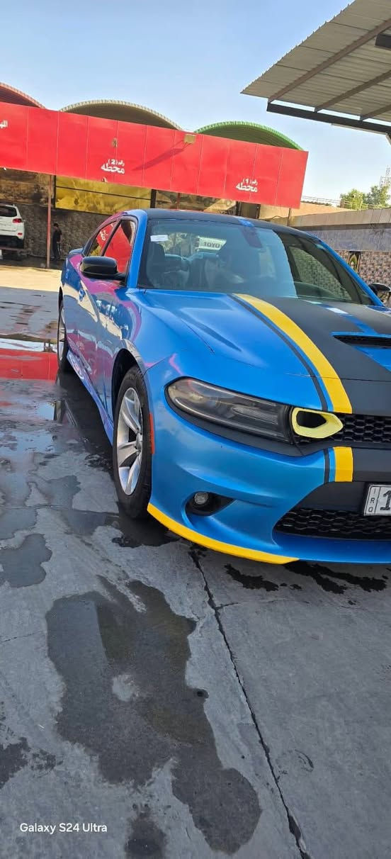 السلام عليكم للبيع جارجر موديل 2019 اصل وارداة امريكي ضررها 4 قطع صبغ مكفوله من دواخل والكص ولعيب الشرعي كامل السياره نوع Gt فول مواصفات واحد عل واحد حتى فتحه الفووال ماحاجه اذكر كل تفاصيل معروفه اكيد مكان السياره ميسان رقم بغداد مشروع وطني باسمي السعر 170 مكان السياره ميسان مراوس اراوس بكوري او امريكي الشراي يتصل ***********/// ***********
