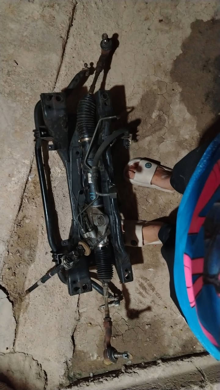 سلام عليكم  شفتات ثنين مال نيسان ناصيه  ومشط مال نيسان ناصيه هو ولفرين ممه و الصليب وروس رواط كامل بدون اي نقص لا مجفت ولا مفتوح بي شي
عليكم  شفتات ثنين مال نيسان ناصيه  ومشط مال نيسان ناصيه هو ولفرين ممه و الصليب وروس رواط كامل بدون اي نقص لا مجفت ولا مفتوح بي شي  __عنوان بغداد قرب مجمع بسمايه @***********@***********

