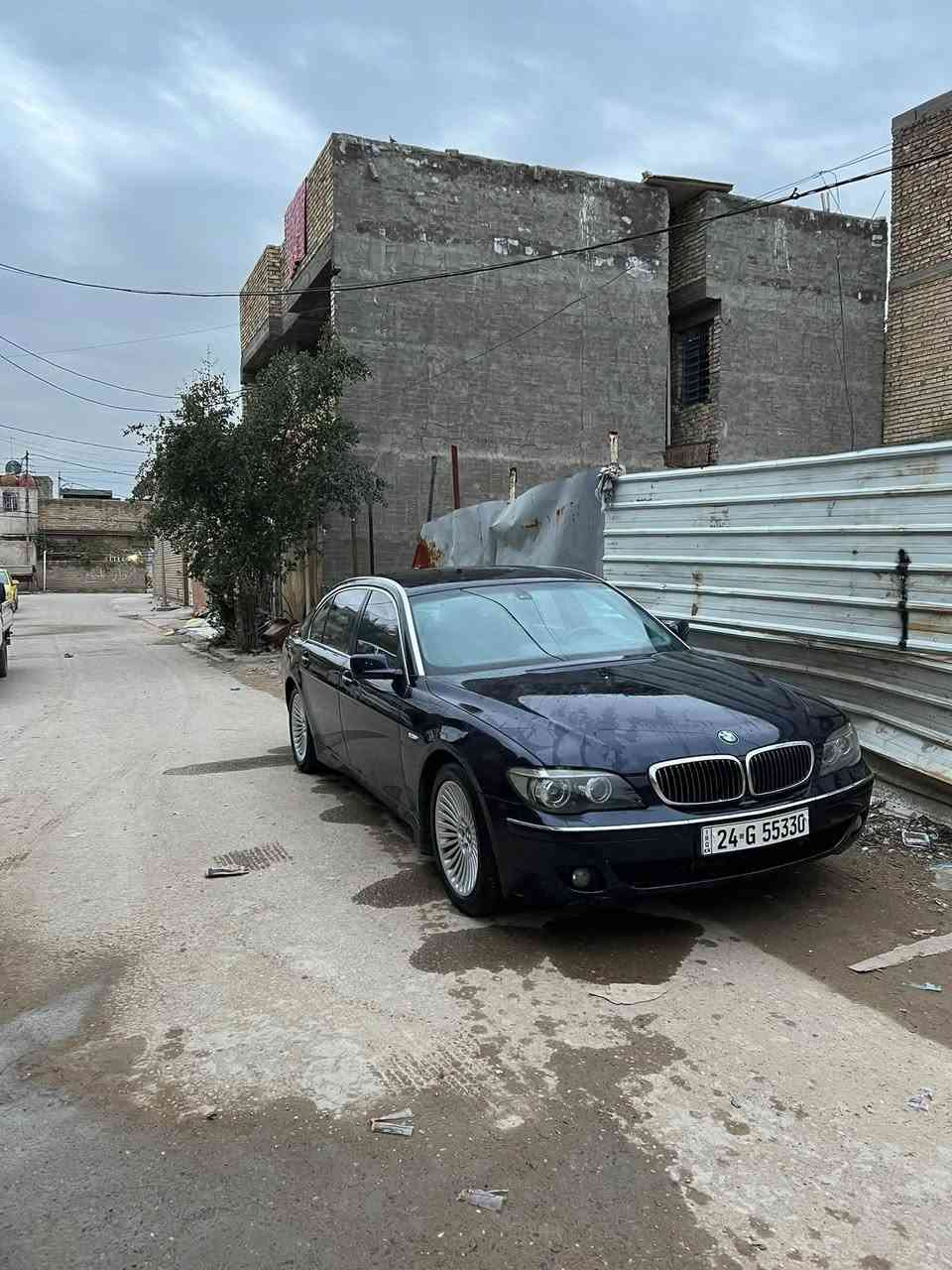يا الله السلام عليكم شباب bmw2003باخره 735محدث بلكامل 2008
سياره رقم دهوك سنويه 2030وهزه جديده قبل شهر 

V8
فول موصفات ٥بردات 

ابواب شفط كشنات جلد تدفئه تبريد خزن

هاند بريك بصمه 

منضومه زينون اصلي 

عليه ادامهه دسكات فلنجات جوينات  

سياره مصبوغه حزام جماليه واحلى من الصور 

مكاني بغداد

السعر 125

***********
