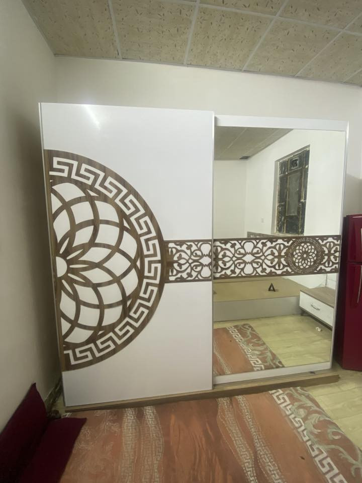 غرفه تركيه للبيع نظيفه جداً 5 قطع سعره 450 عنوان بغداد جزيرة بغداد السياحه للاستفسار ***********@إشارة
