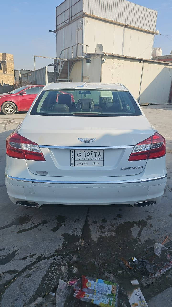 سلام عليكم  جينيسيز 2013 خليجيه  رويال فول  اربع قطع رش صبغ بدون ضربه فقط طخه بسيطه بالجاملغ الامامي السعر 125 وبيها مجال لشراي  مكان السياره كربلاء***********
